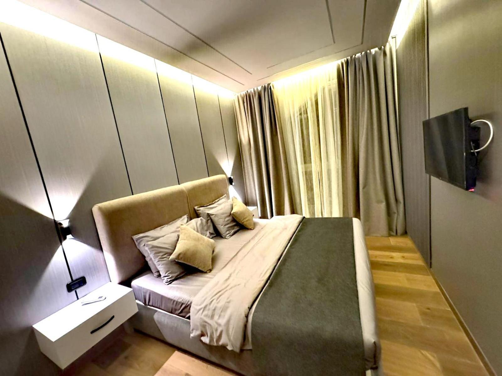Queens Suite Hotel Beirut Exteriör bild